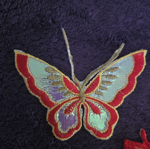 4 BUTTERFLY PATCHES Red Pink - Picture 4 of 15